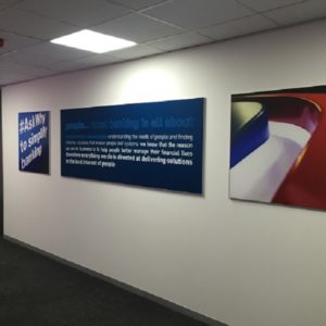 Swift Displays tenstyle wall display