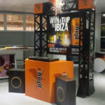 Play_Innovative_DJ_Stand